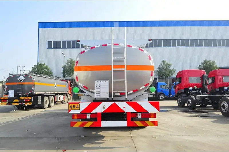 Fuel Oil Tank Truck